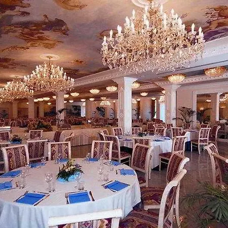 Szálloda Alexander Palace 4*