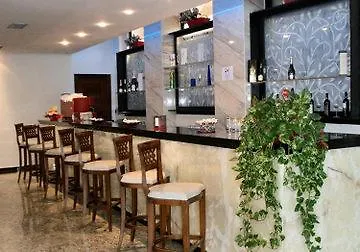 Alexander Palace Ξενοδοχείο 4*