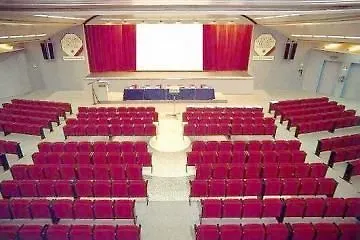 Alexander Palace Otel